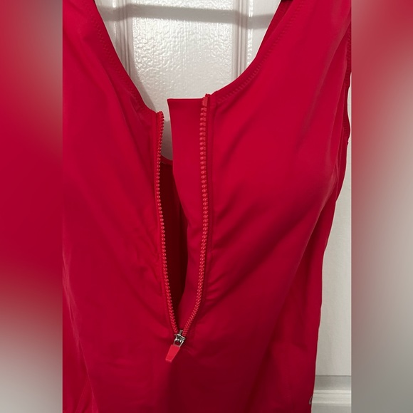 Marks and Spencer one piece swimsuit. - Picture 5 of 5